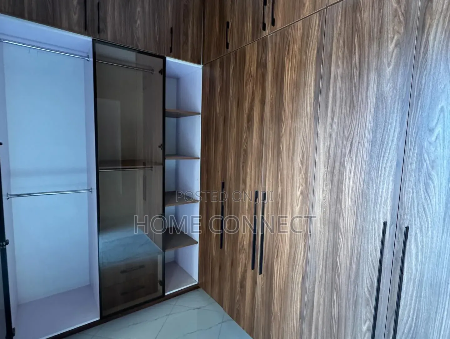 5bdrm Duplex in Serena Kigo, Central Division for sale