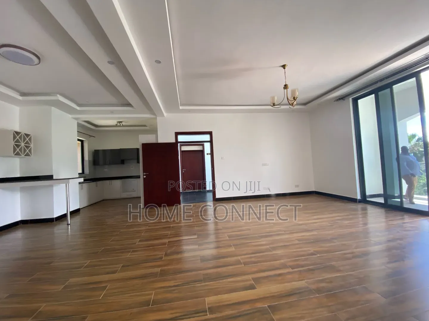3bdrm Apartment in Muyenga, Central Division for rent
