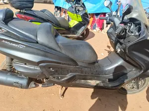 Yamaha Majesty 2020 Black
