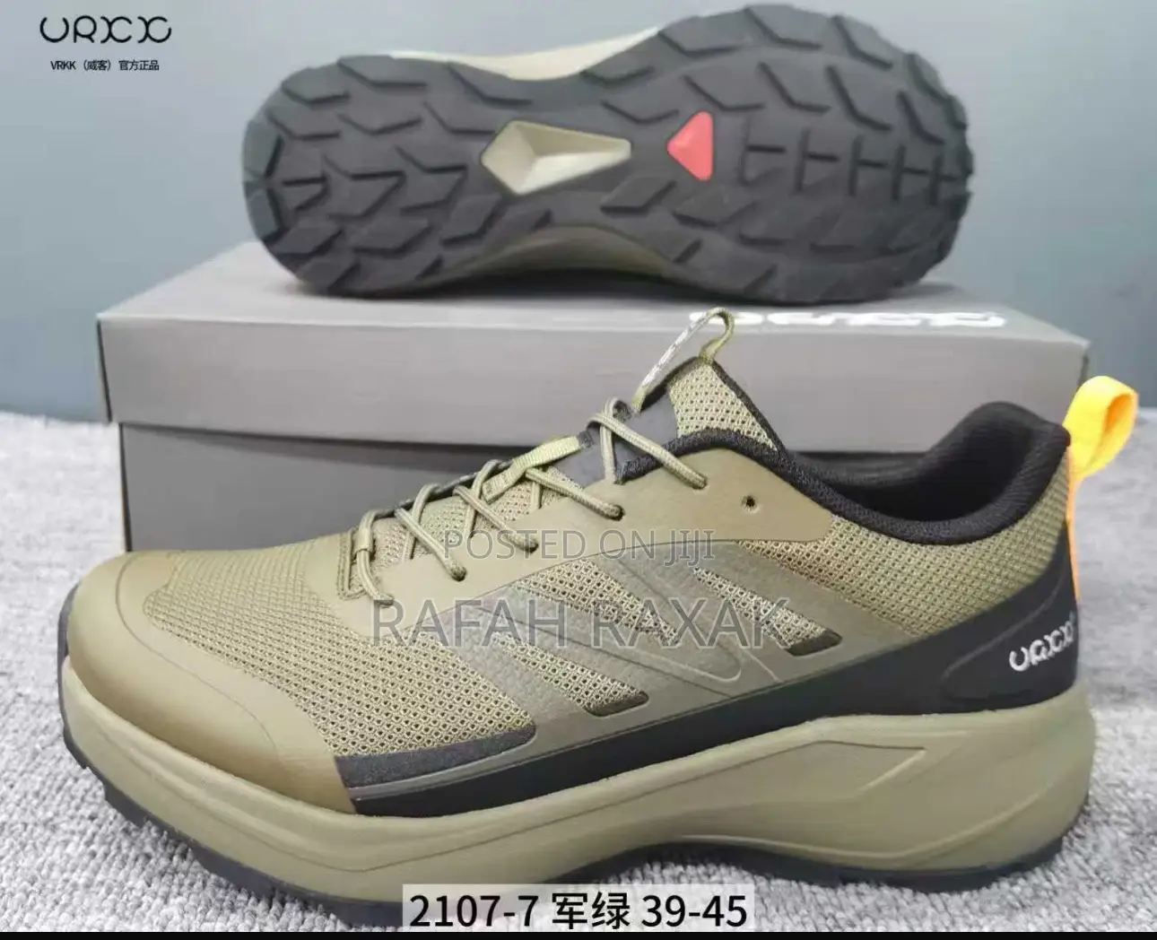 Men’S Classic Green Ecco Trail GTX Hike/Running Sneakers