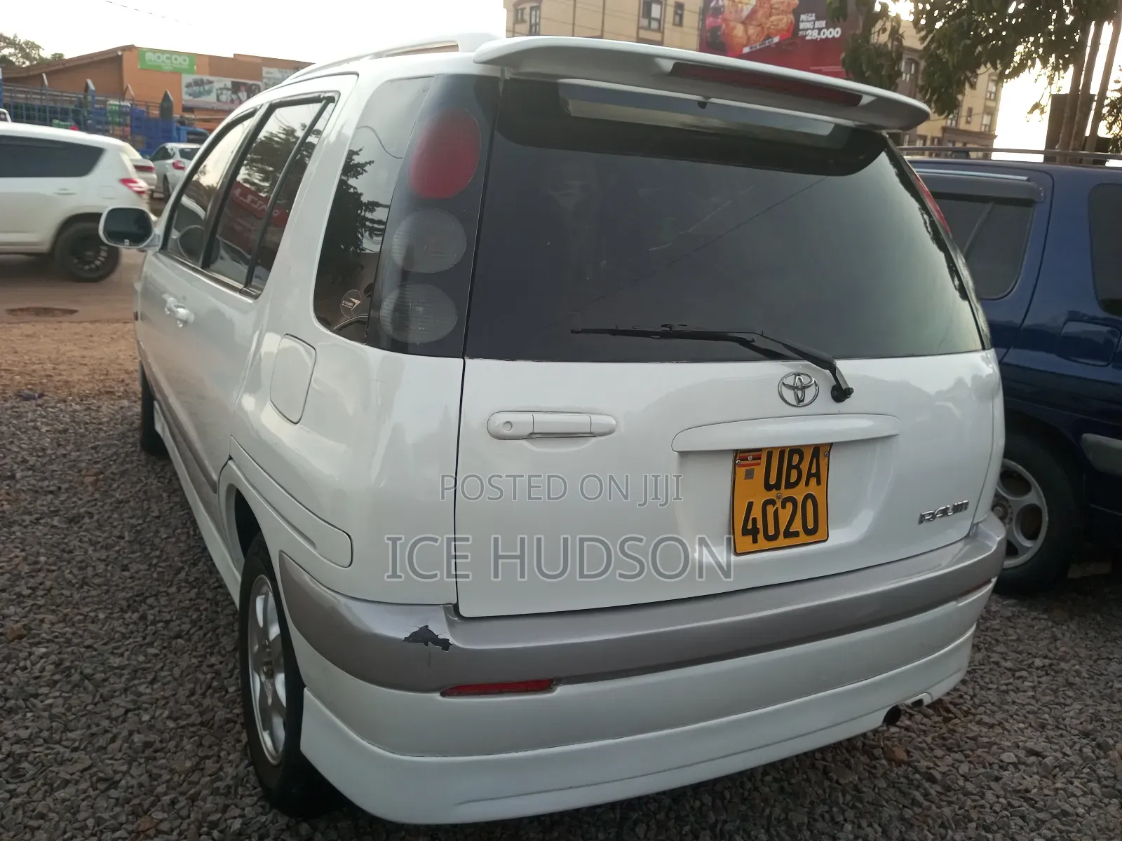 Toyota Raum 2002 White