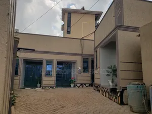 Studio Apartment in Cruz Property, Rubaga for sale