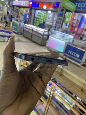 Infinix Hot 60i 128 GB Black