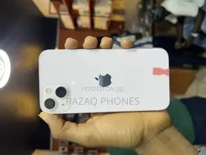 Apple iPhone 13 128 GB Pink