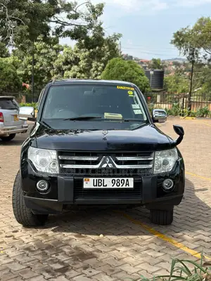 Mitsubishi Pajero 2008 Black
