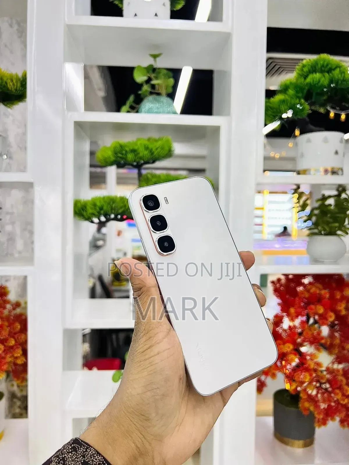 New Infinix Hot 60 Pro+ 128 GB White