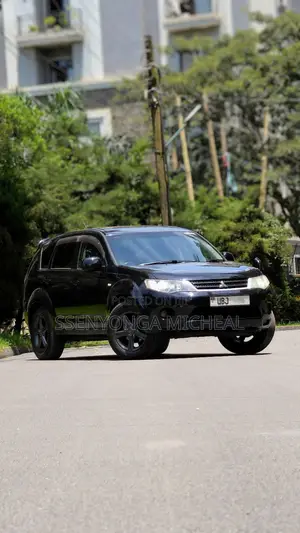 Mitsubishi Outlander 2009 Black
