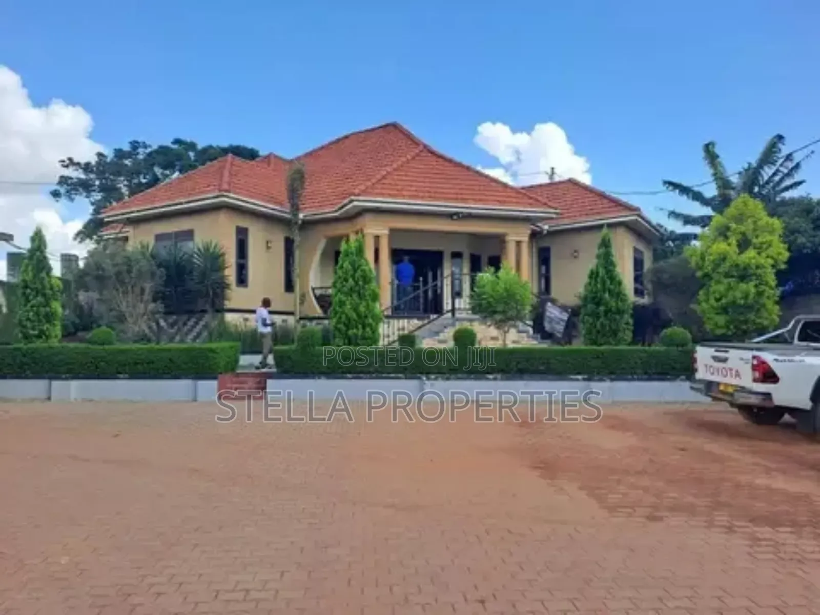 Furnished 4bdrm House in Kira, Central Division for sale