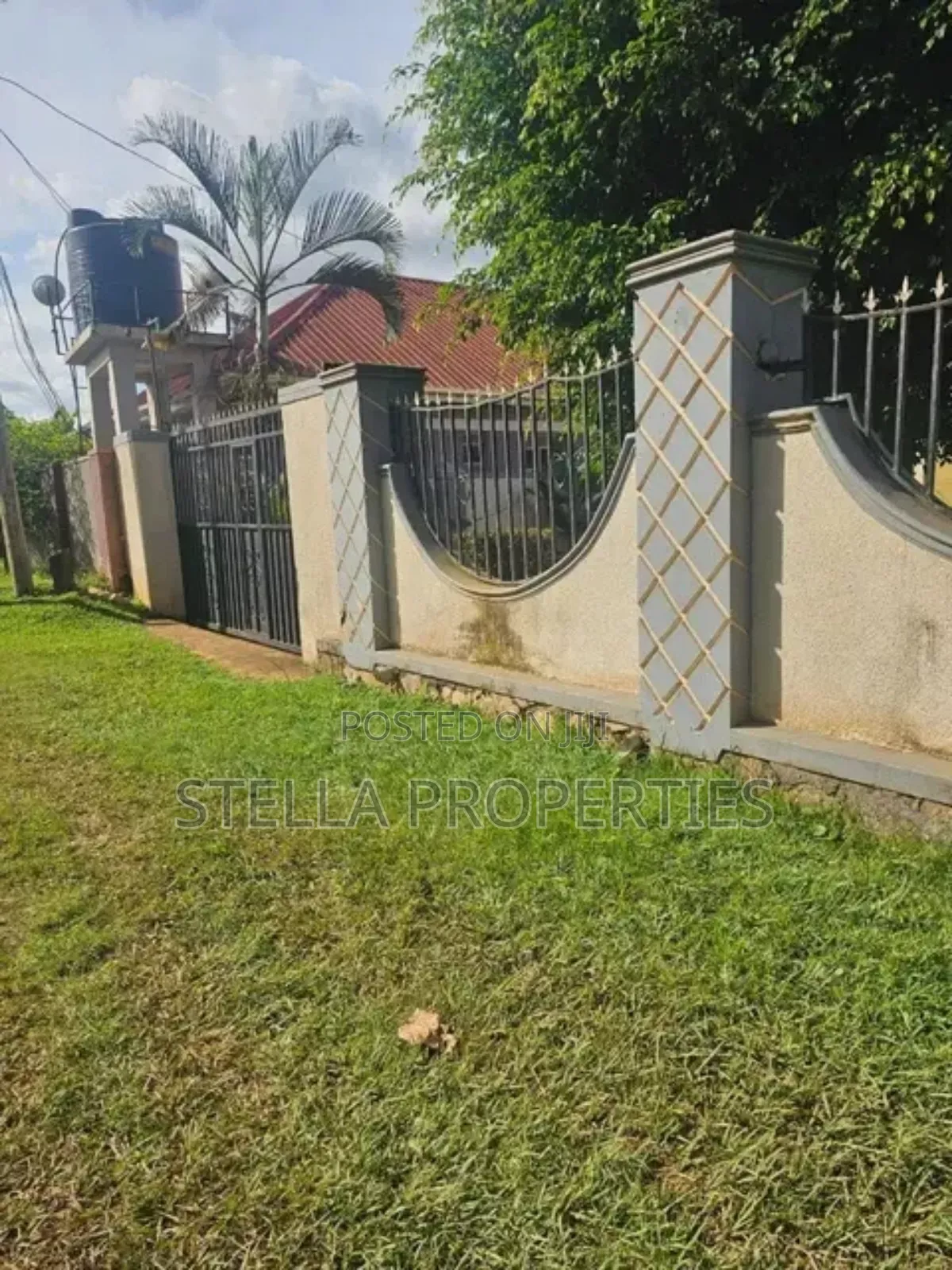 Furnished 4bdrm House in Kira, Central Division for sale