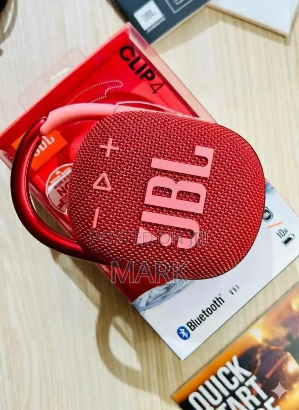 JBL Clip 4 Boom Bass