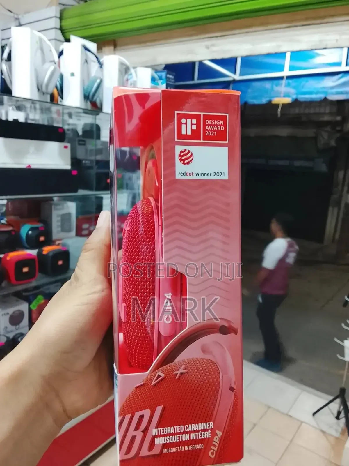 JBL Clip 4 Boom Bass