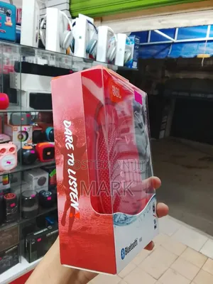 JBL Clip 4 Boom Bass