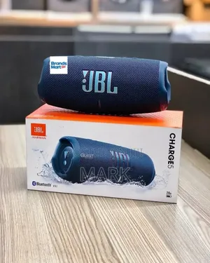 JBL Charge 5 Boxed