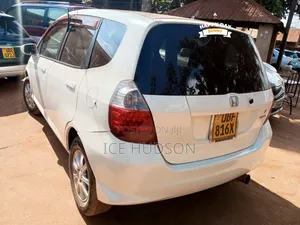 Honda Fit 2007 White