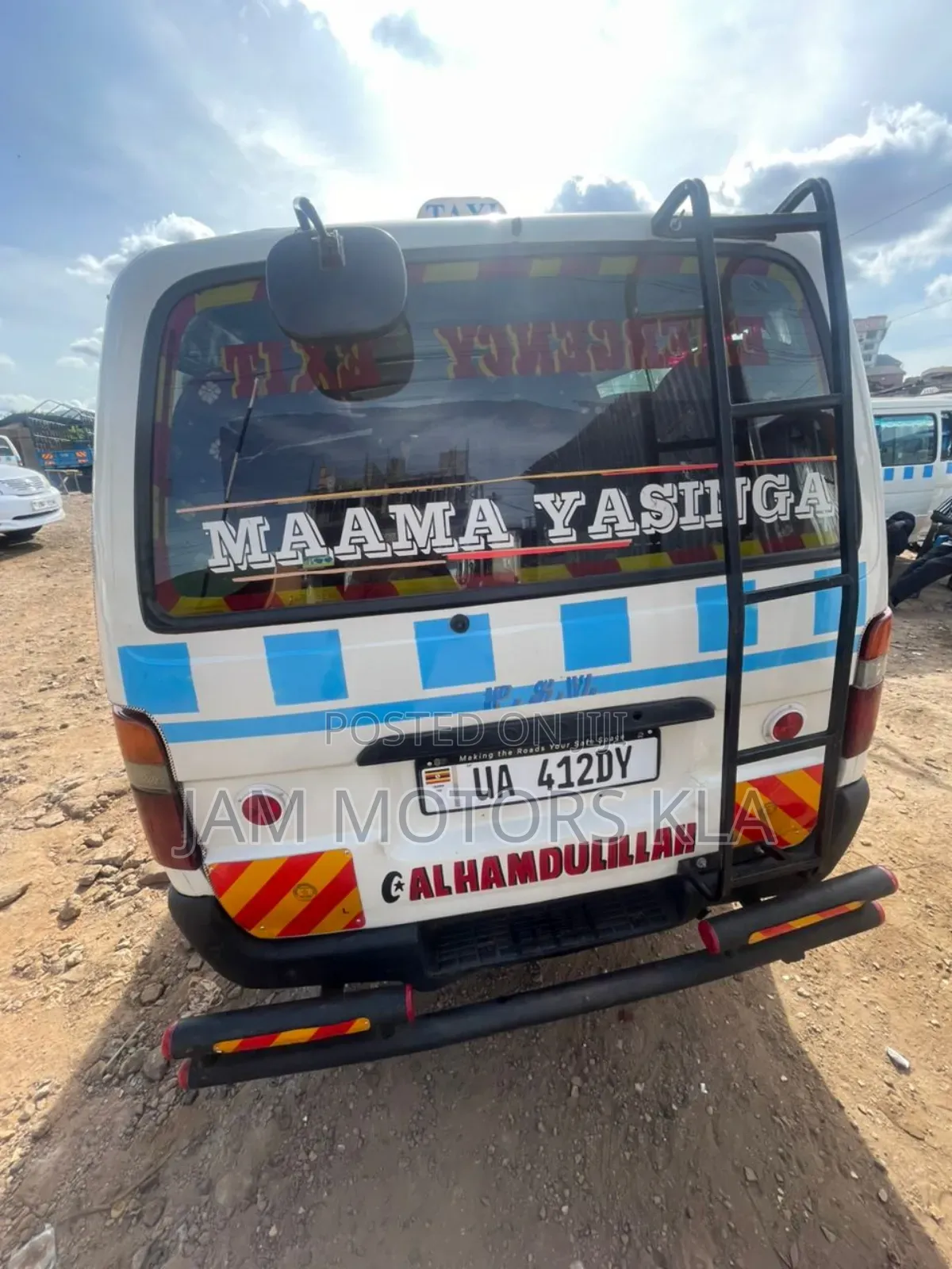 Toyota HiAce 2003 White