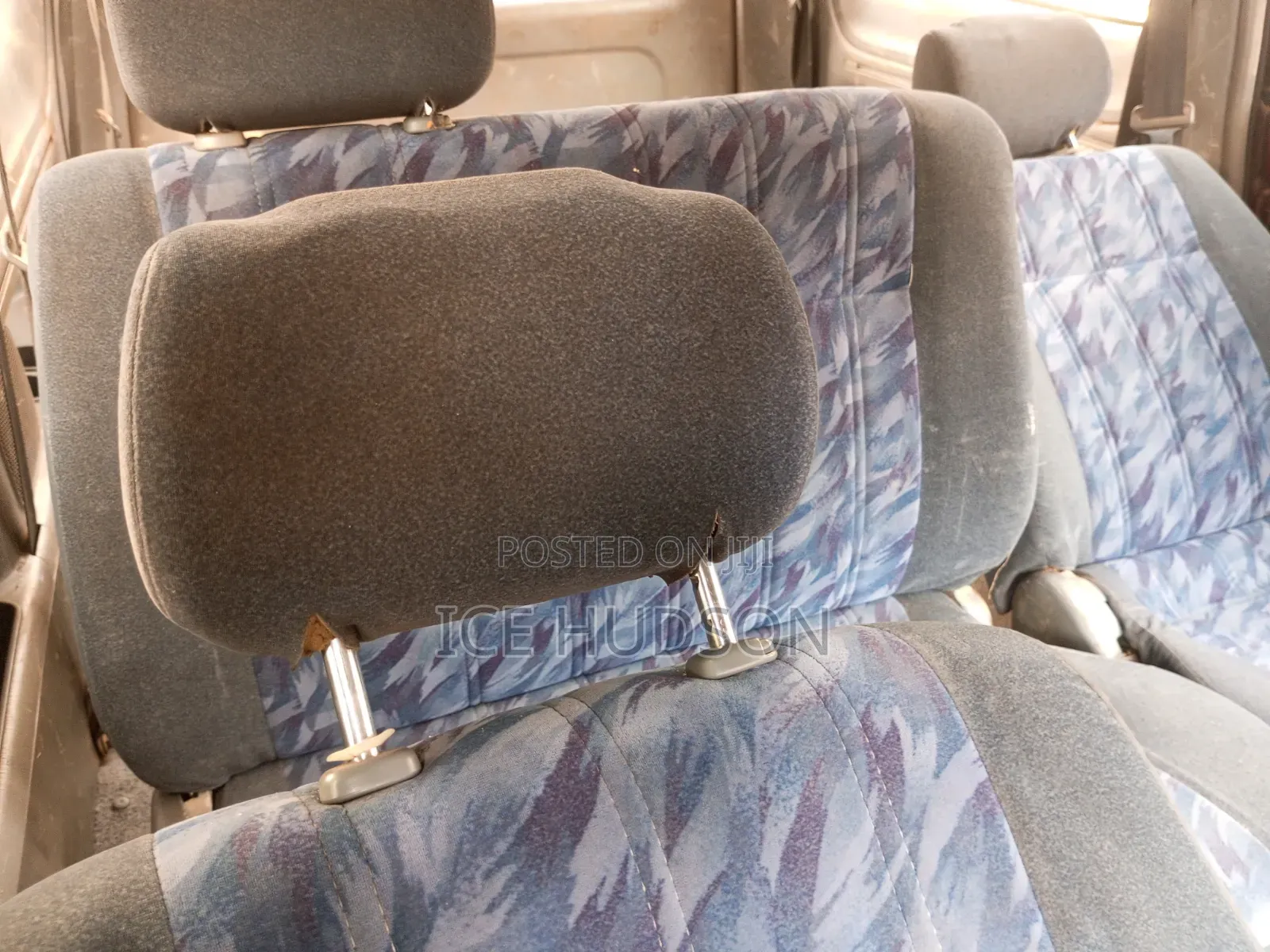 Toyota Noah 2001 Red