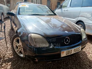 Mercedes-Benz SLK-Class 2004 Black