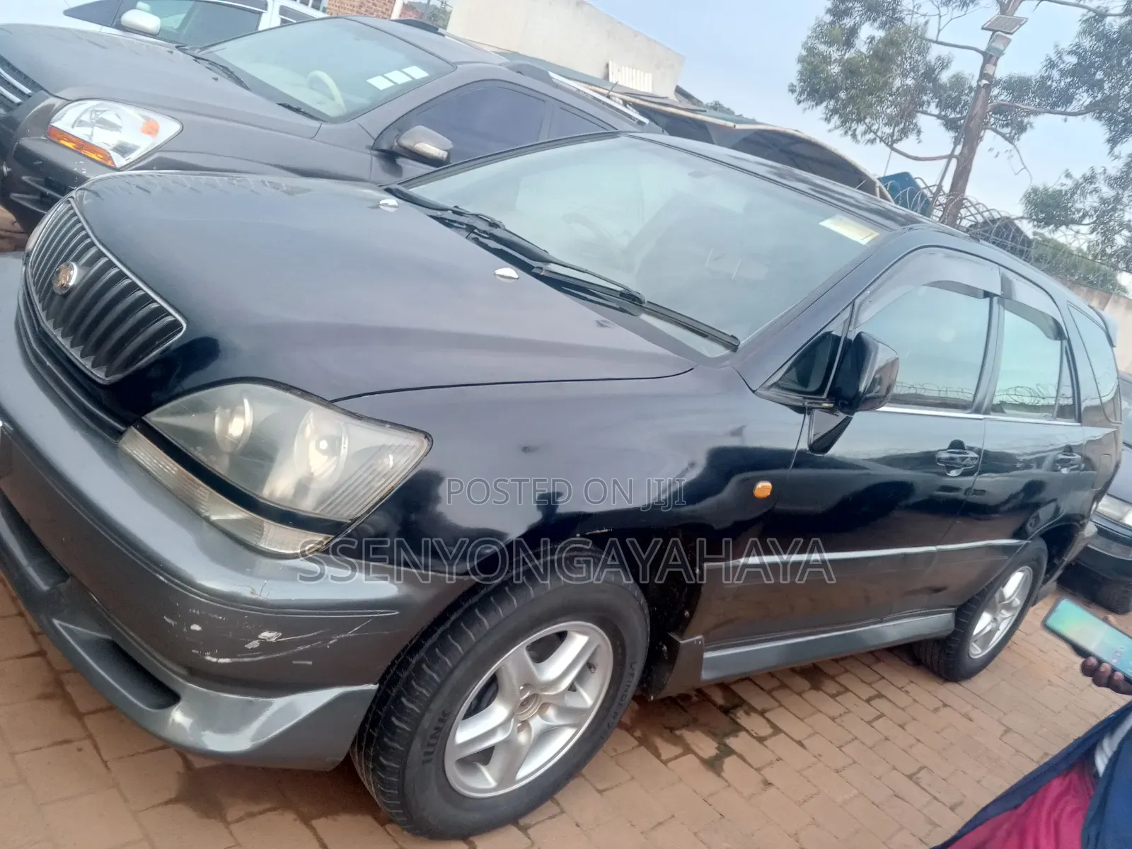 Toyota Harrier 2001 Black