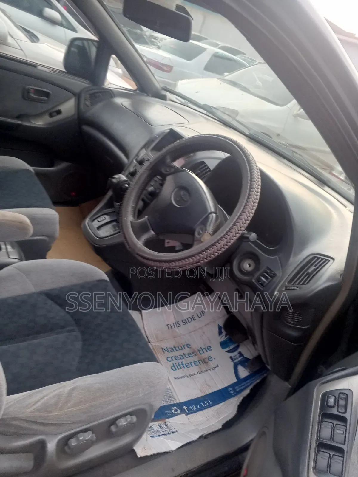 Toyota Harrier 2001 Black