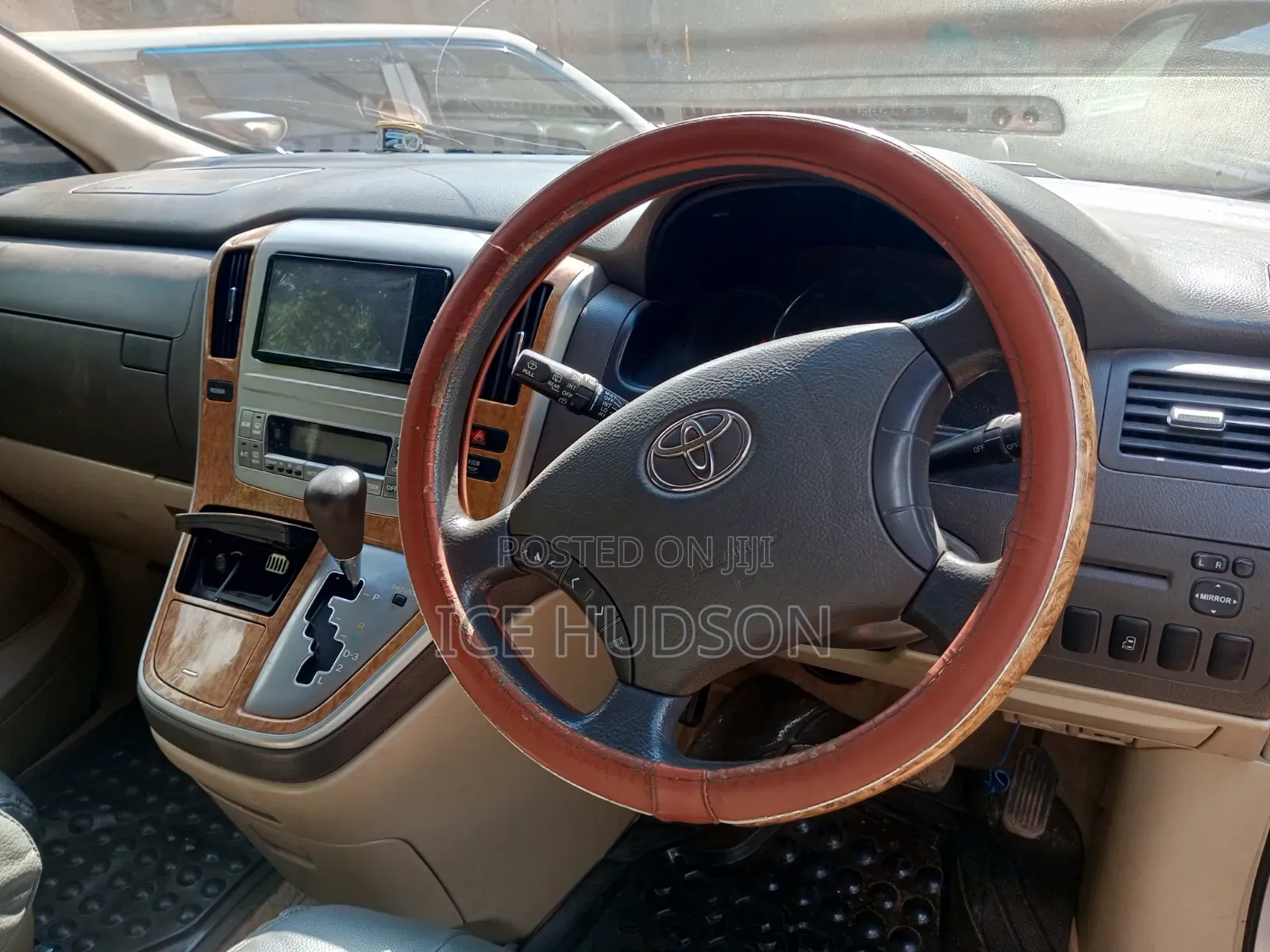 Toyota Alphard 2007 Silver