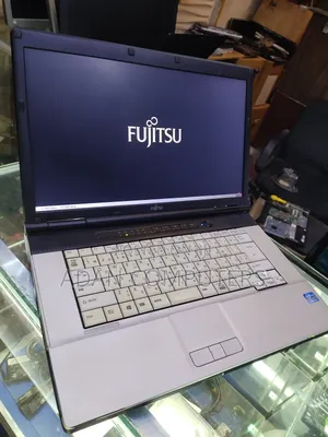 Laptop Fujitsu Lifebook E743 4GB Intel Core i5 HDD 320GB