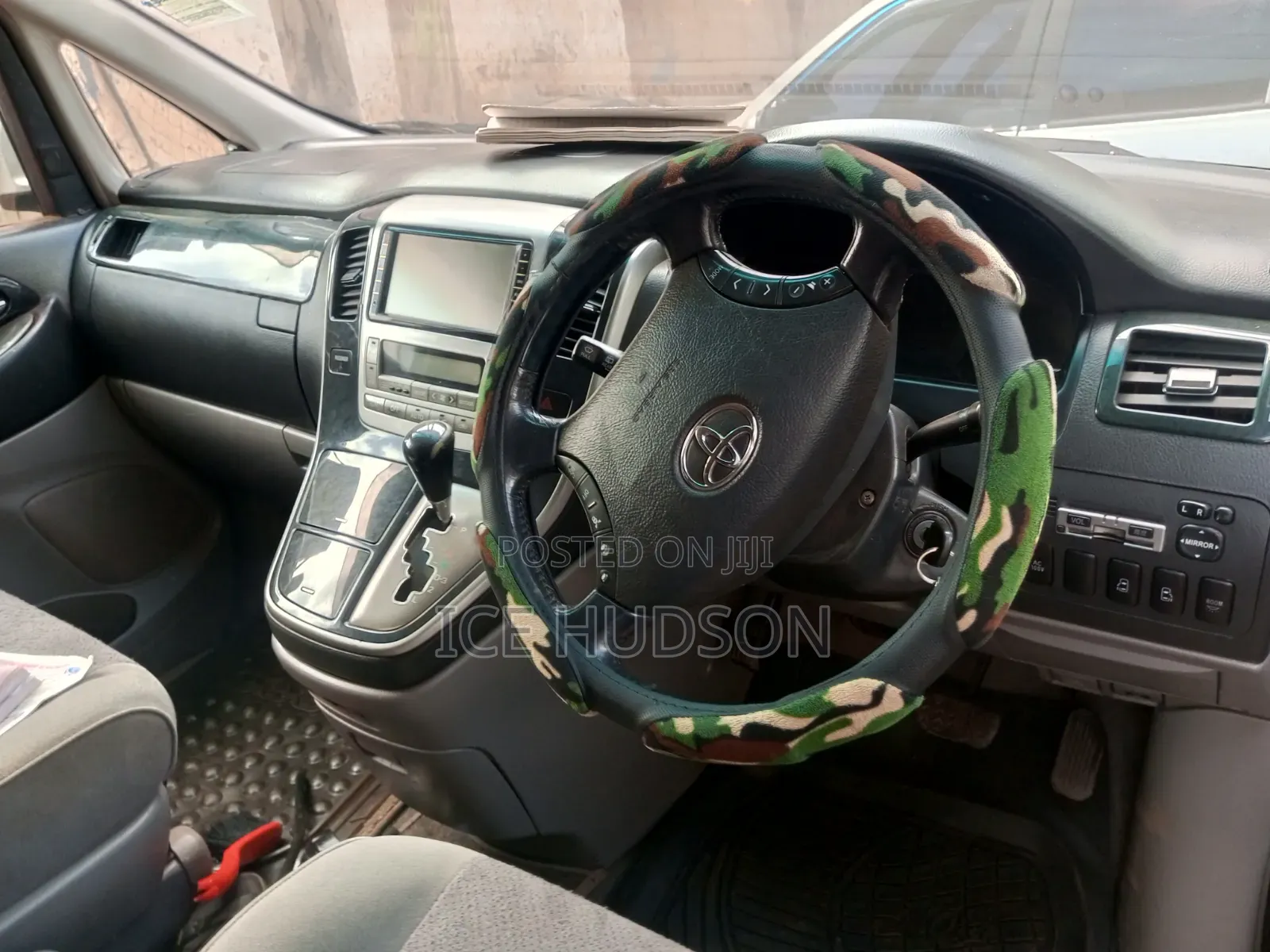 Toyota Alphard 2002 White
