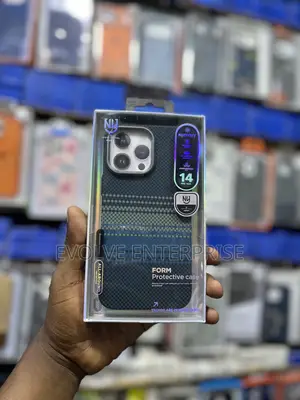 iPhone 14 Pro Max Glittering Covers