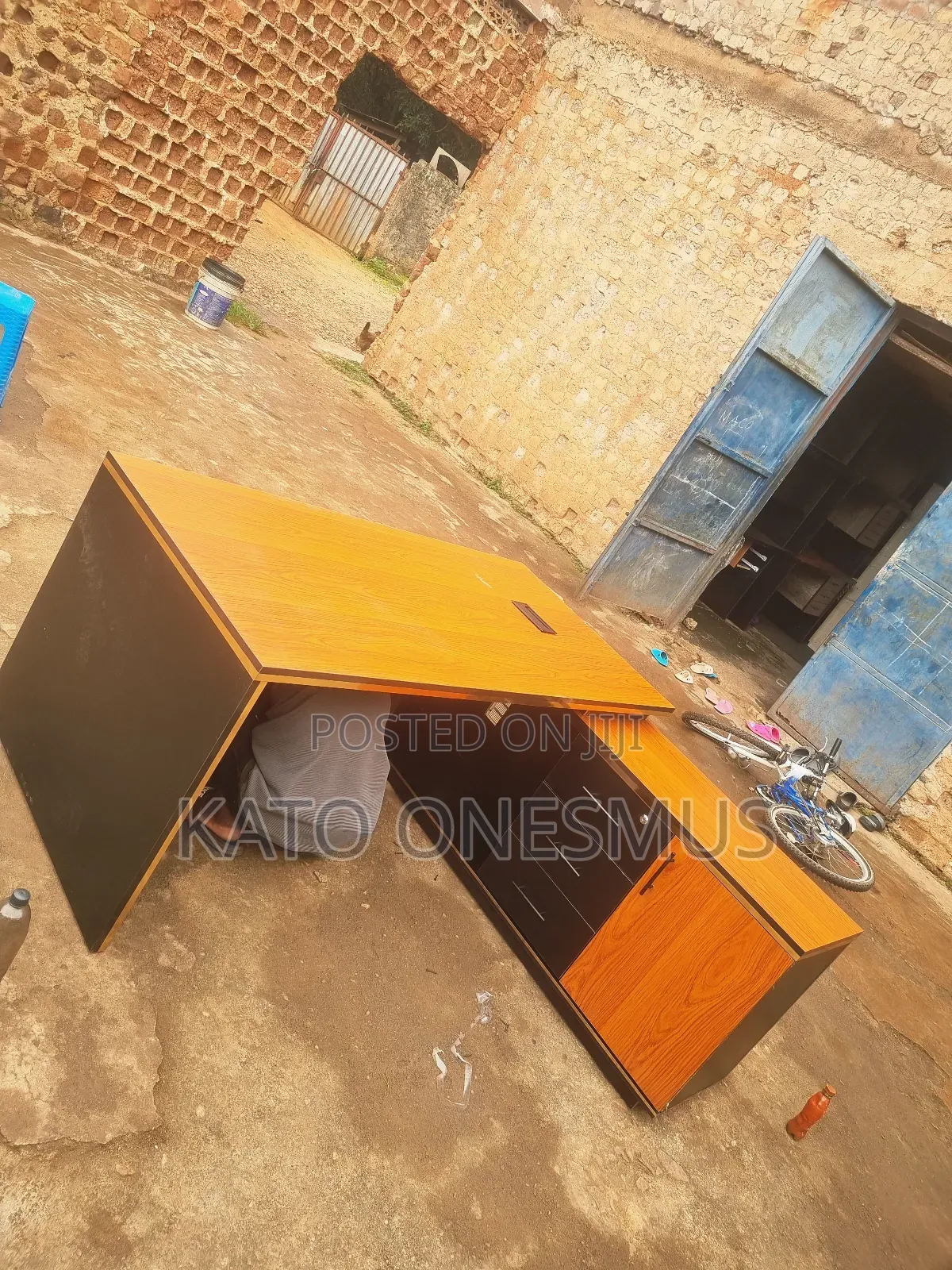 Modern Tables