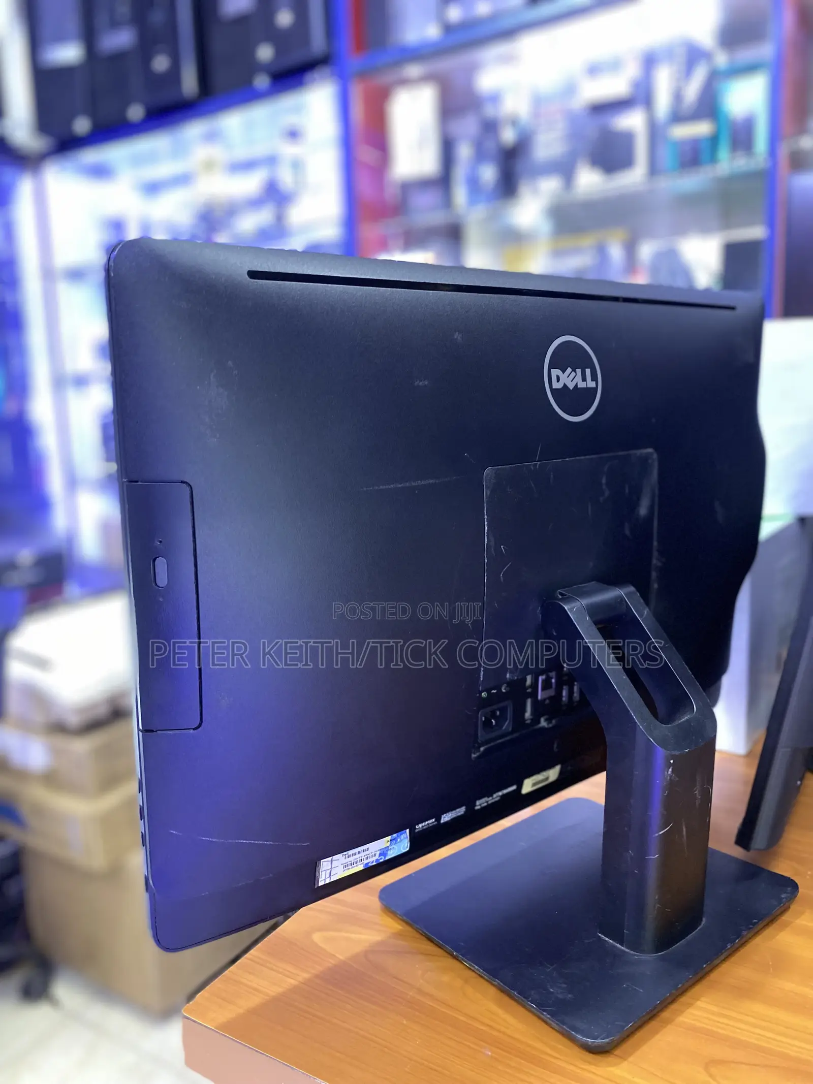 Dell OptiPlex 7000 7410 All-in-One 8GB Intel Core i5 HDD 500GB