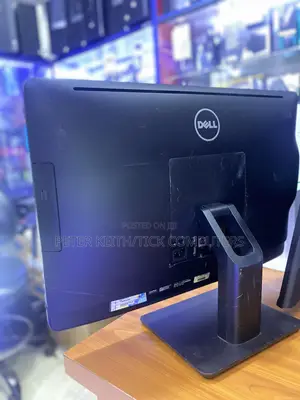 Dell OptiPlex 7000 7410 All-in-One 8GB Intel Core i5 HDD 500GB