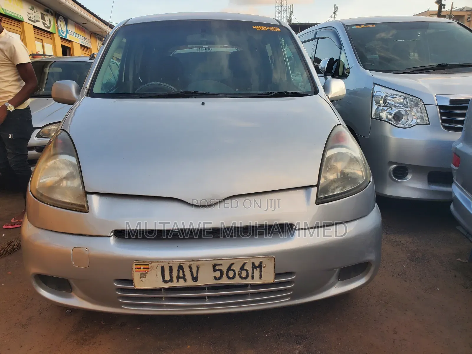 Toyota Fun Cargo 2007 Silver