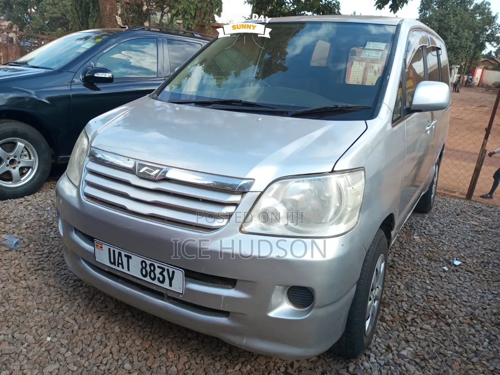 Toyota Noah 2006 Silver
