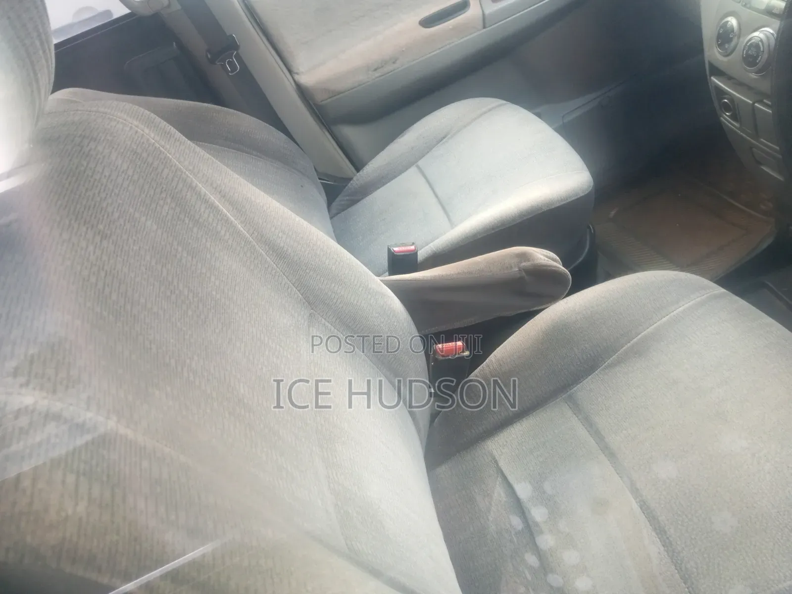 Toyota Noah 2006 Silver