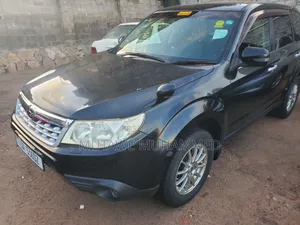 Subaru Forester 2010 Black