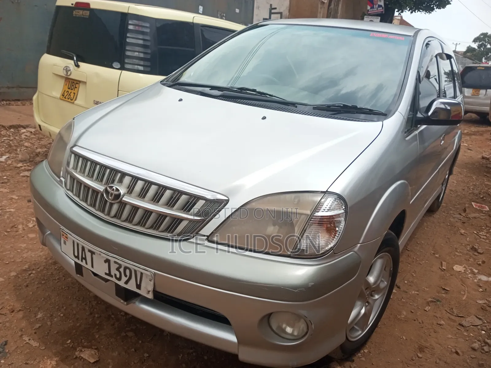 Toyota Nadia 2003 Silver