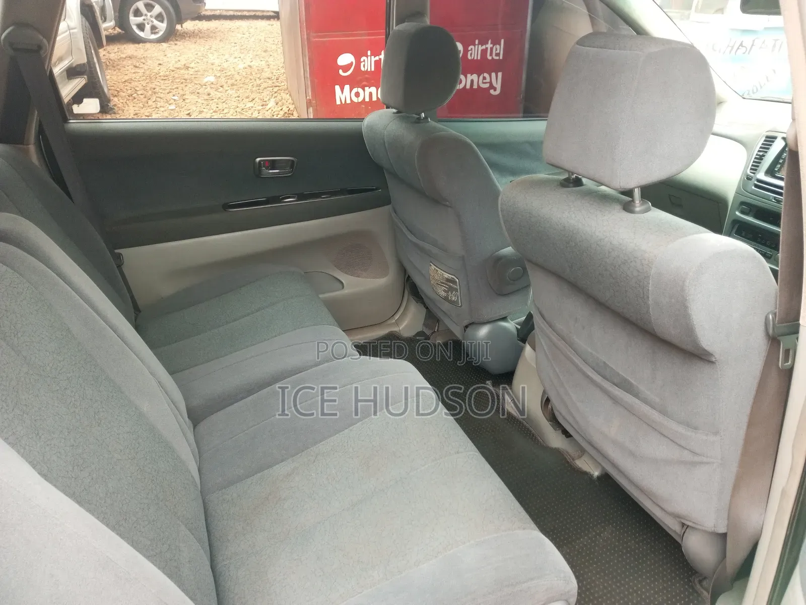 Toyota Nadia 2003 Silver