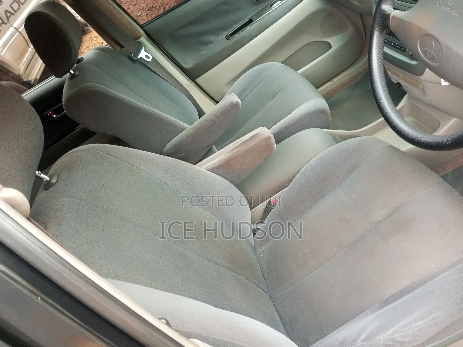 Toyota Nadia 2003 Silver