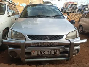 Toyota Corolla Spacio 2002 Silver