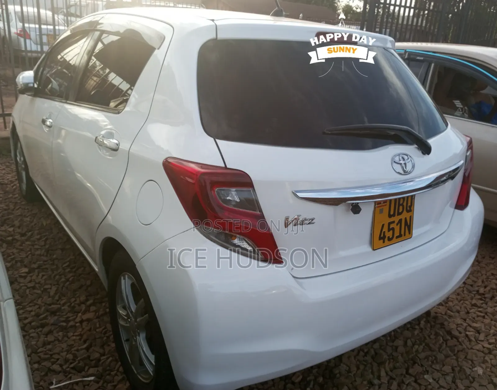 Toyota Vitz 2015 White