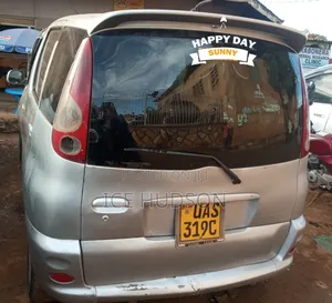Toyota Fun Cargo 2003 Gray