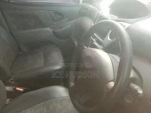 Toyota Fun Cargo 2003 Gray