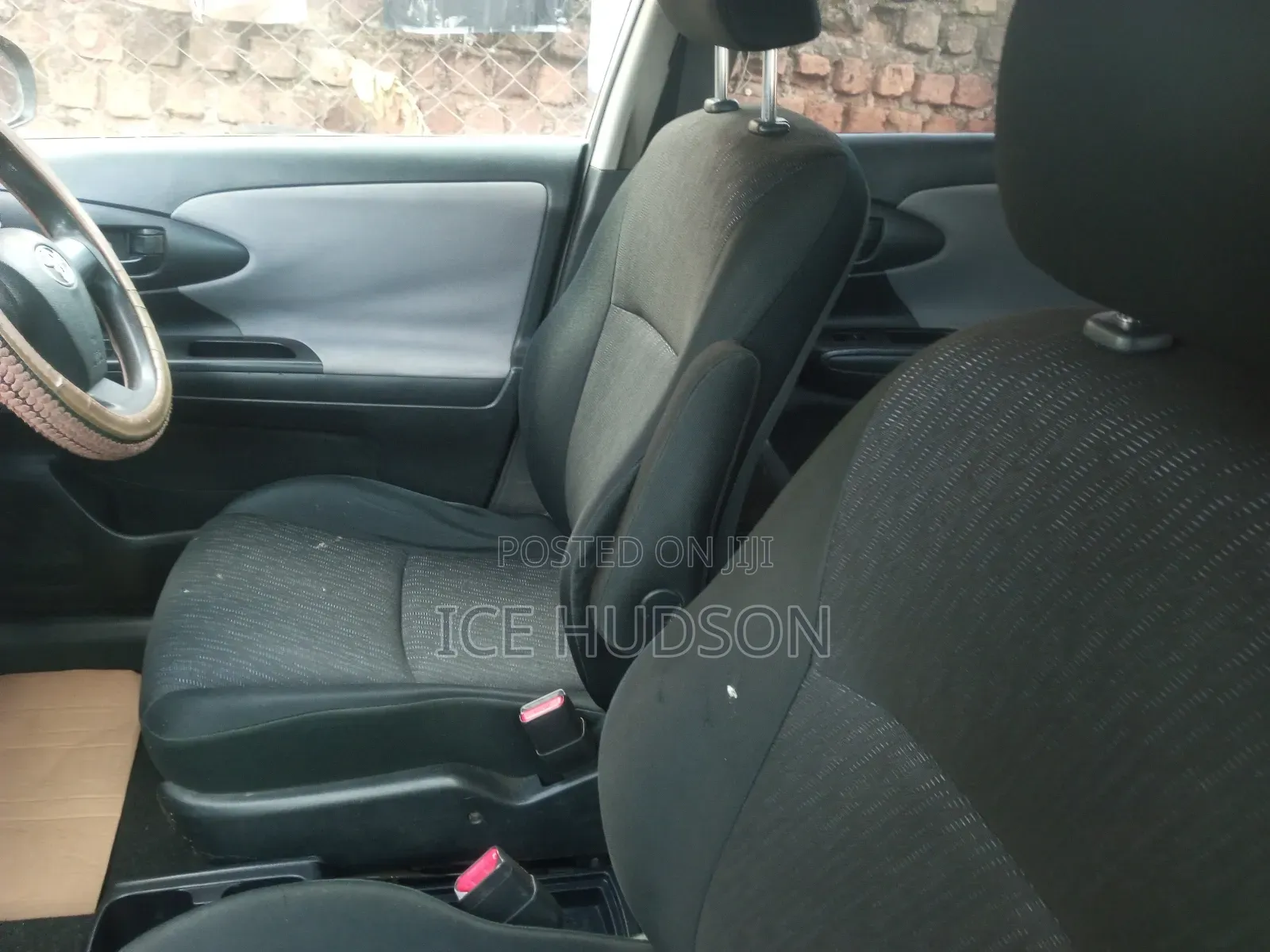 Toyota Wish 2010 Silver