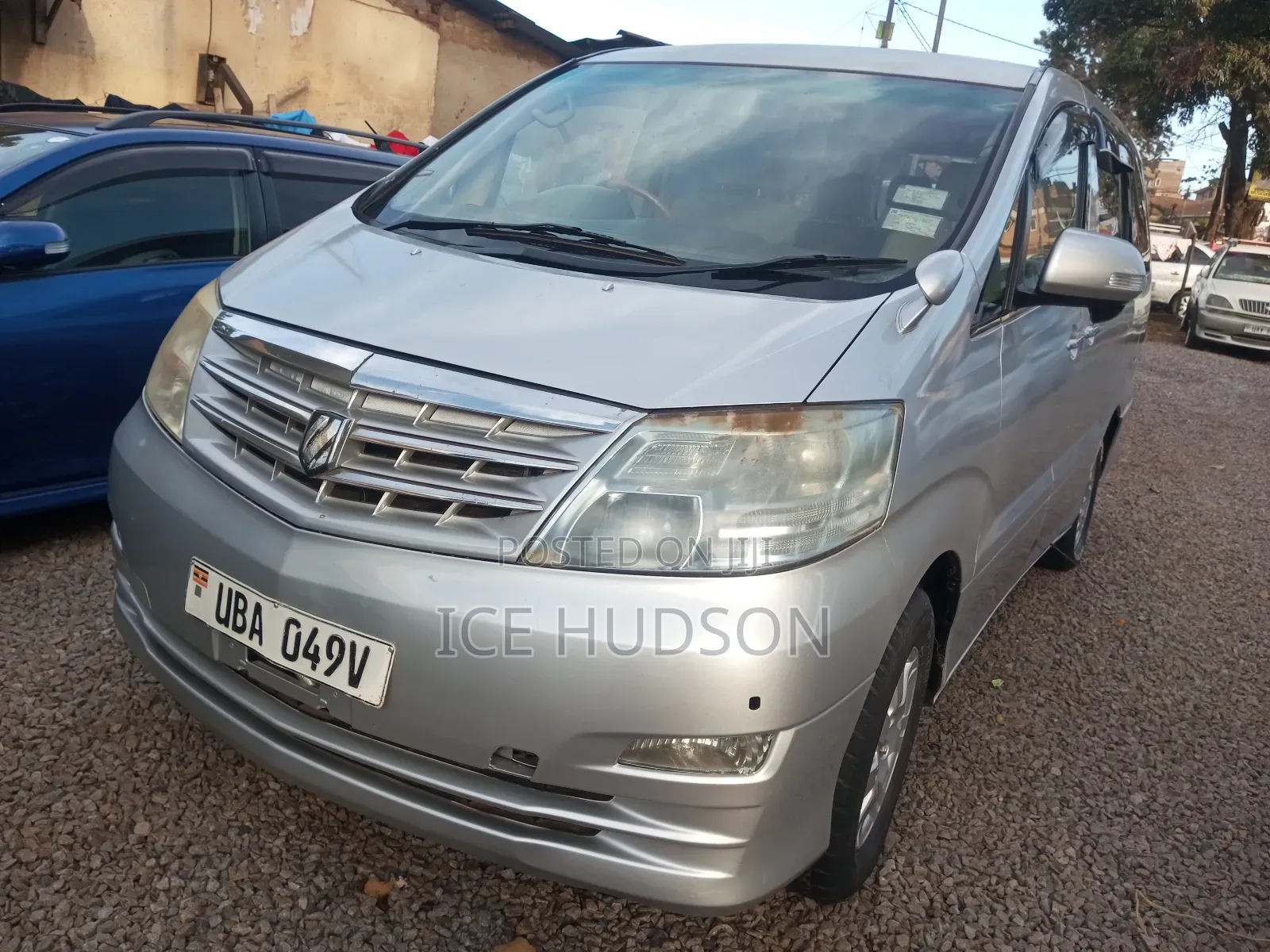 Toyota Alphard 2006 Silver