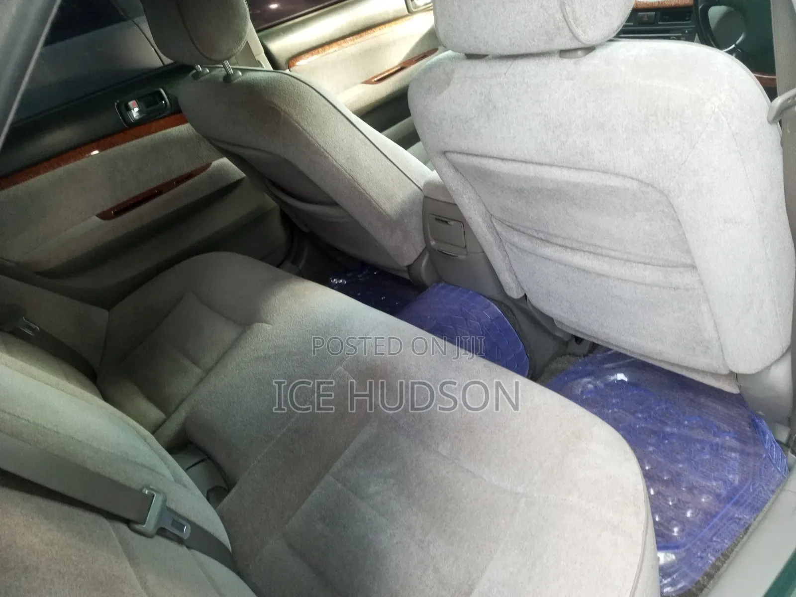 Toyota Mark II 2004 Gray