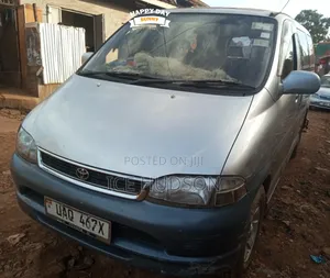 Toyota Granvia 1998 Grey