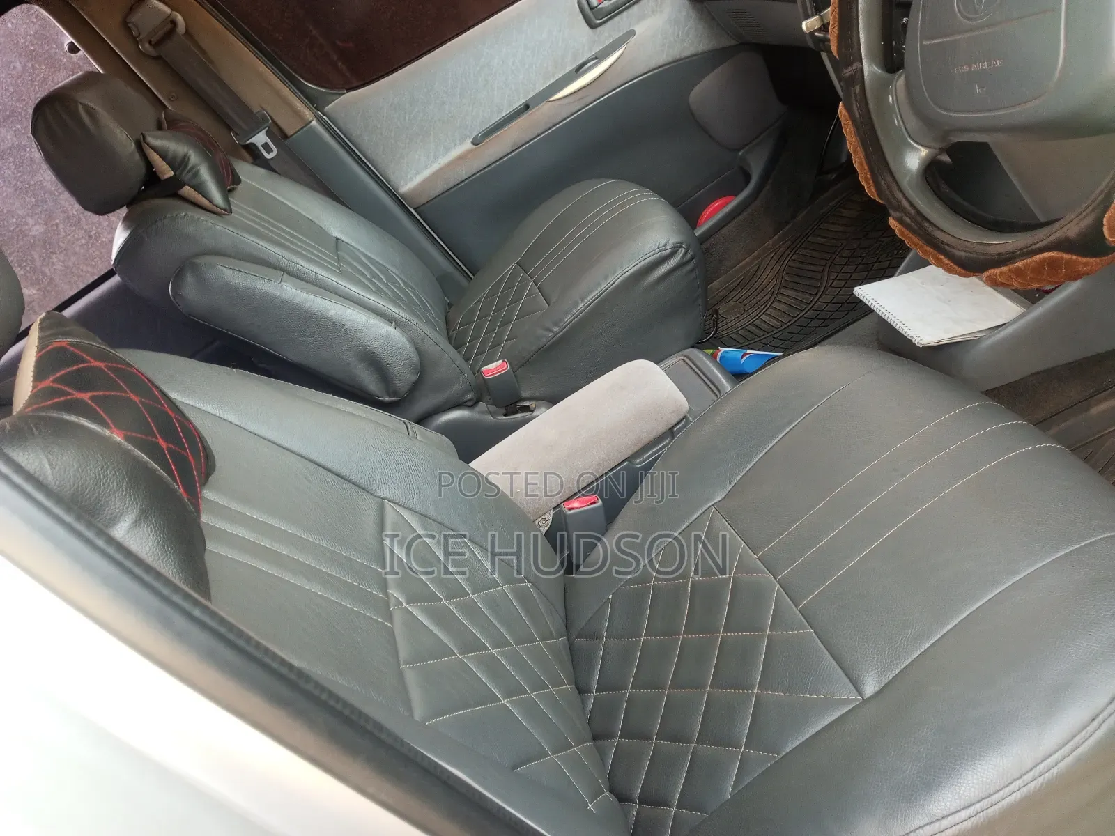 Toyota Granvia 1998 Grey