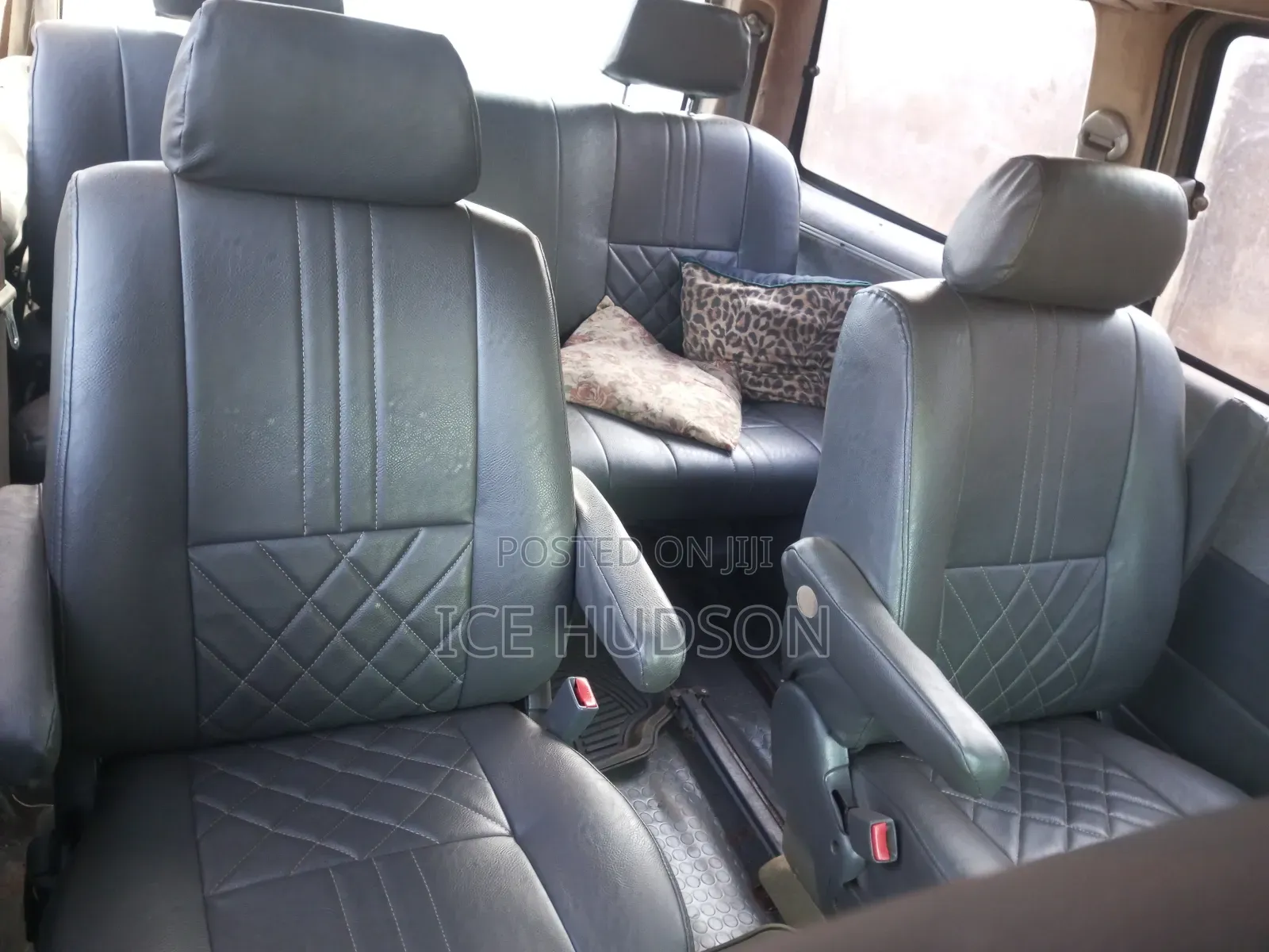Toyota Granvia 1998 Grey