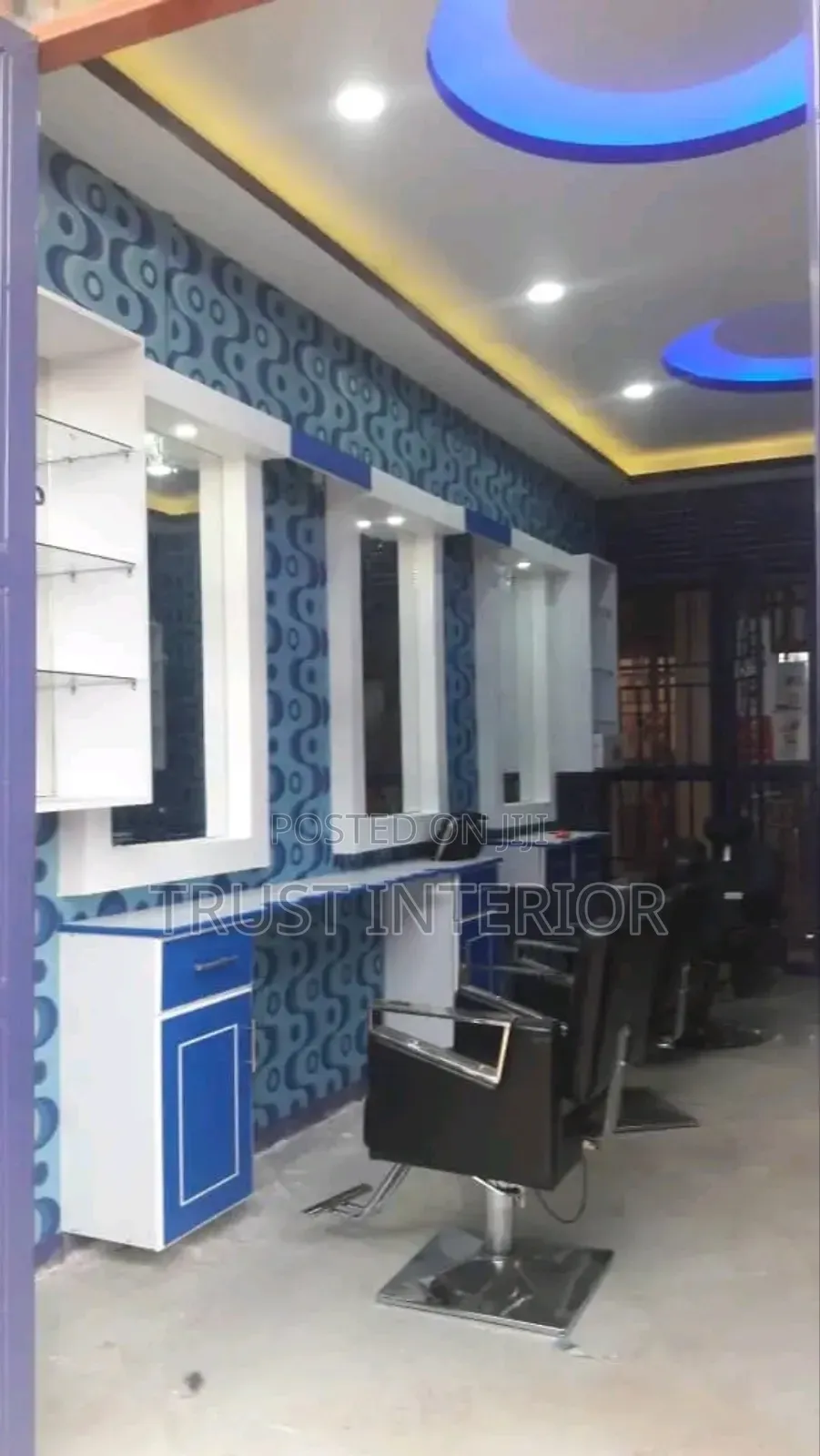 Saloon Fitters 987