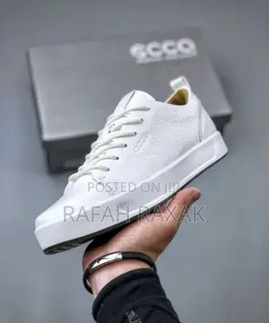 Ecco Men’S Soft Leather White Golf Shoes