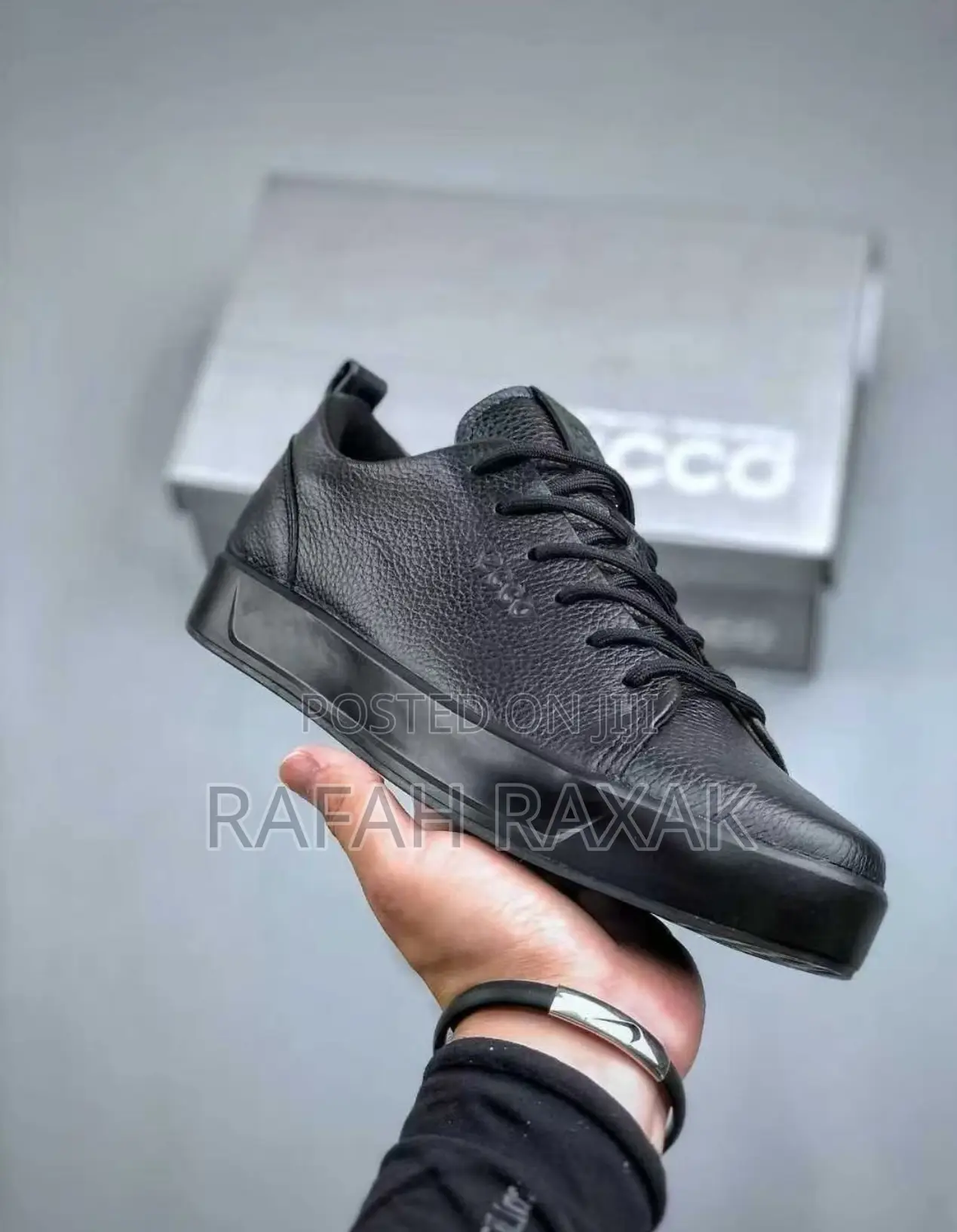 Ecco Men’S Soft Leather Black Tennis Shoes